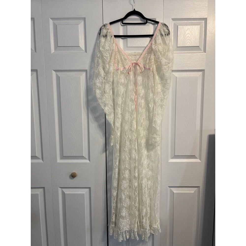 Antique Full lace floor length long puff sleeve Lingerie Dressing Bridal Robe